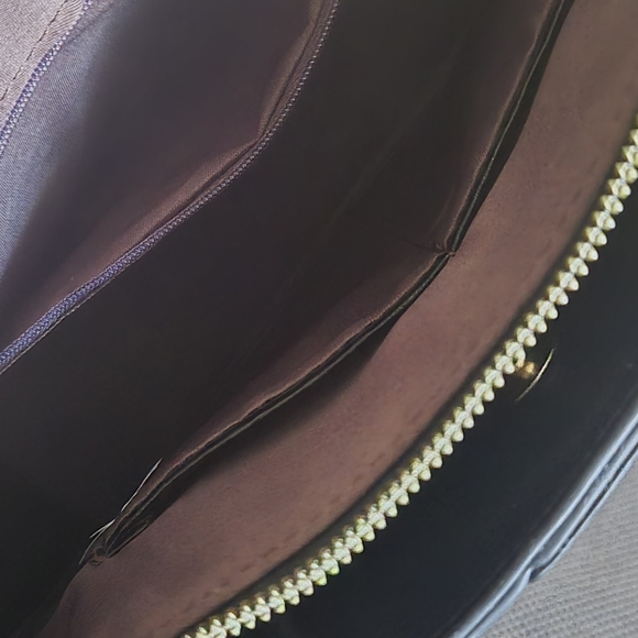 Purse - Picture 6 of 7